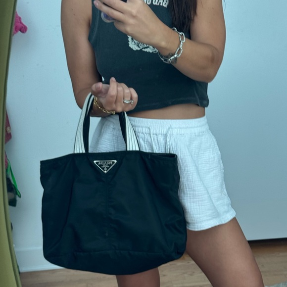 RARE VINTAGE Prada Nylon Tote with Leather Handle - Picture 9 of 9